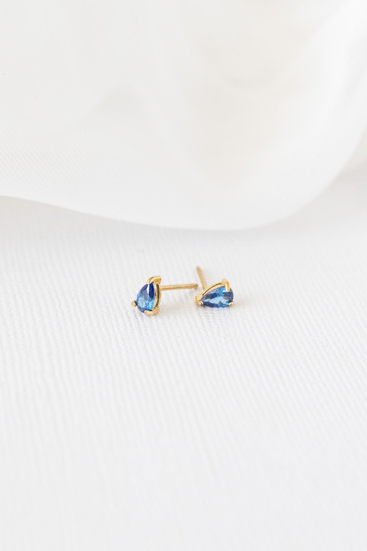 Raindrop Stud in Blue