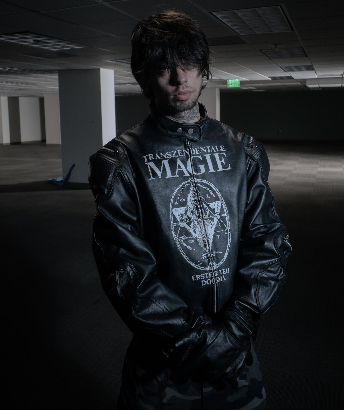 BL MAGIE LEATHER PADDED JACKET W/ SOFTENED DETACHABLE GLOVES